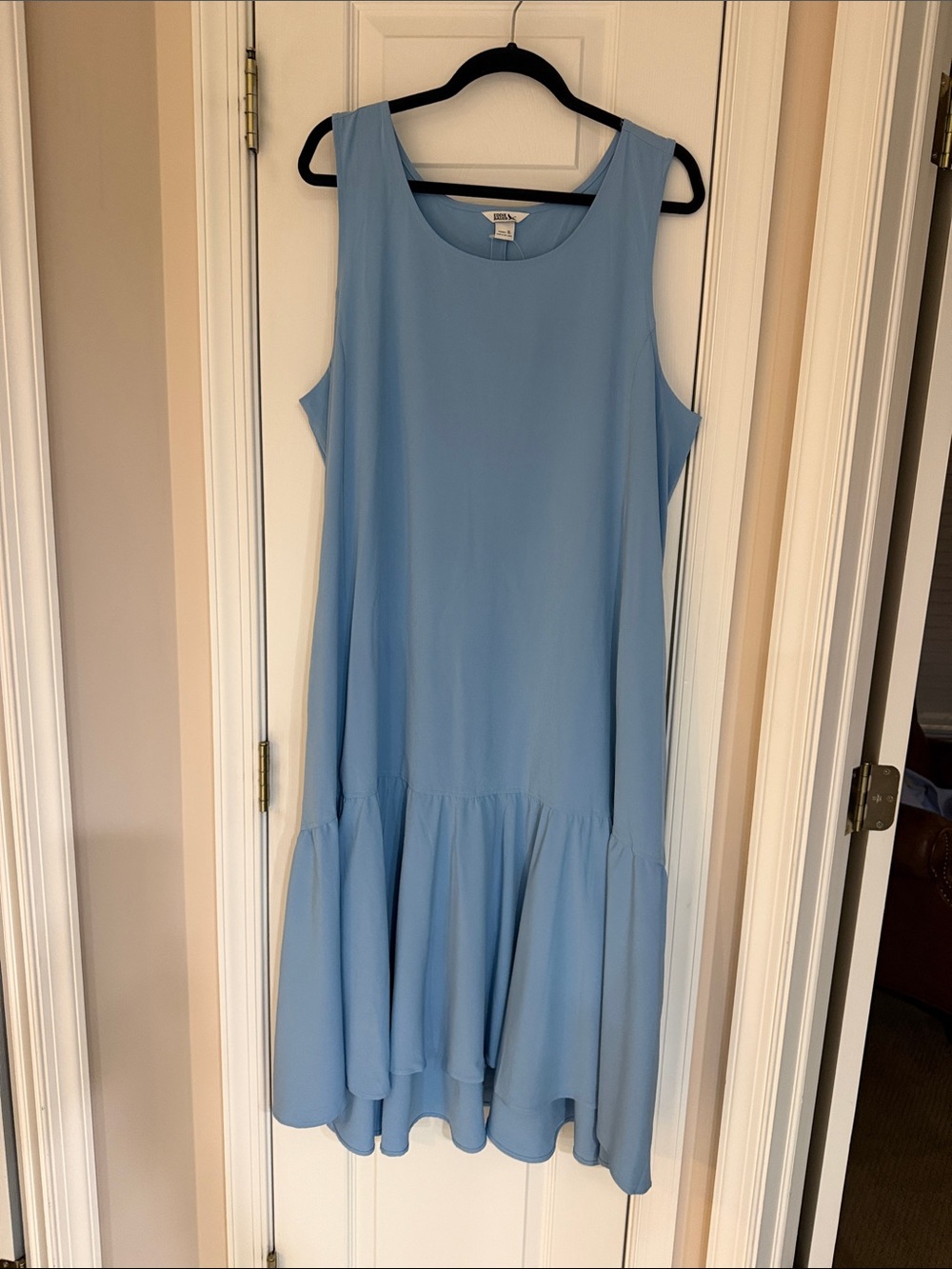 Eddie Bauer Light Blue Sleeveless Tiered Midi Dress